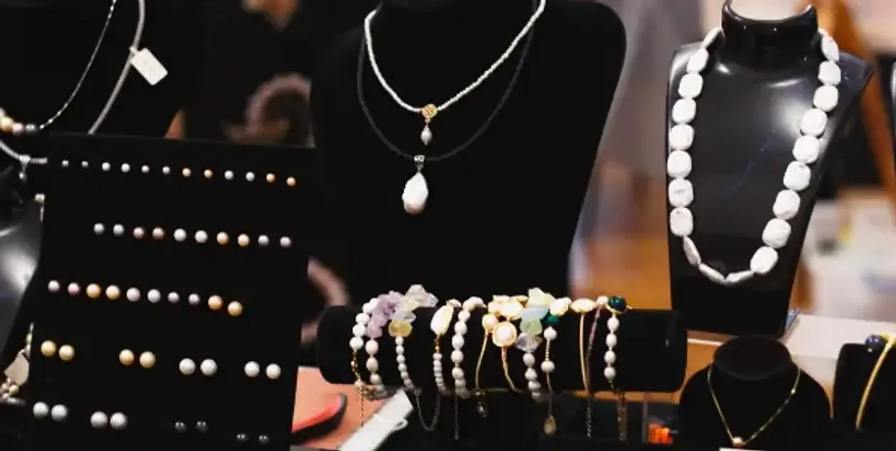 Akuna Pearls