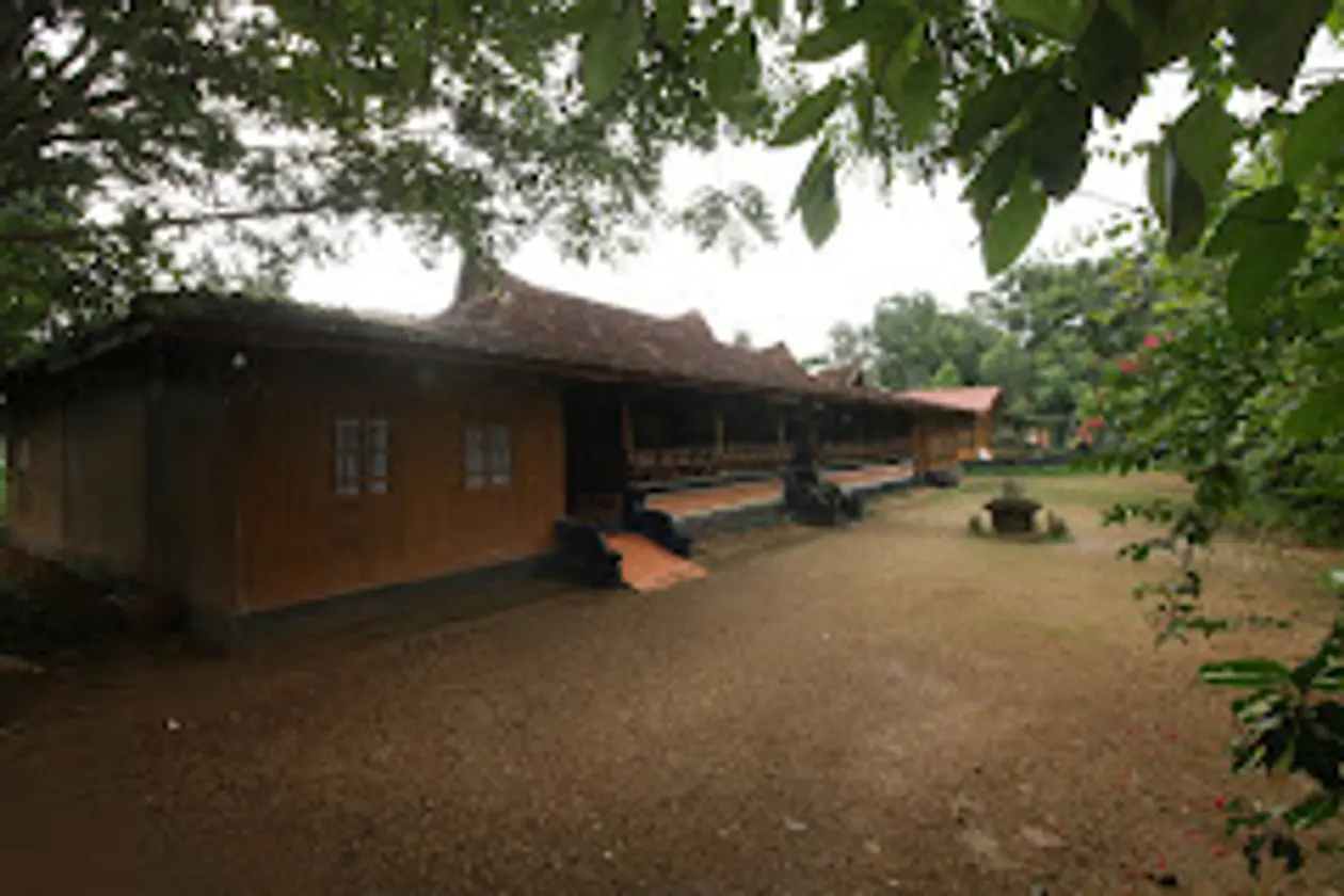 Arunodhayam Ayurveda Kalari Chikitsa Kendram
