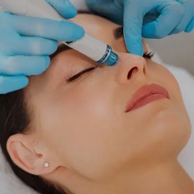 Step-by-Step: What to Expect During a Hyalift Injection