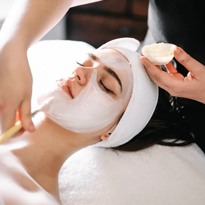What Beginners Should Know About Skincare Treatments in Muscat