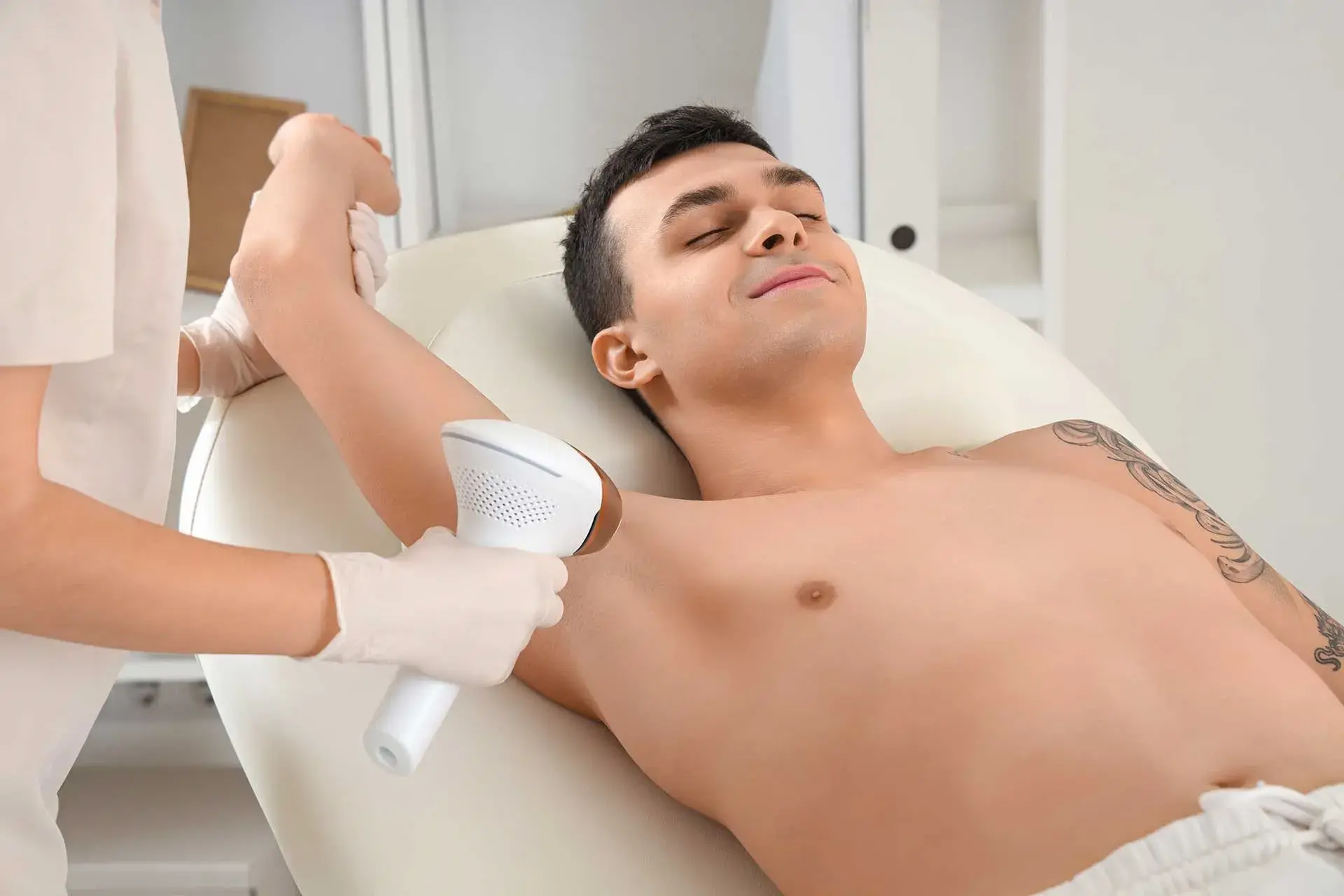 How Does Laser Hair Removal Help Men Reduce Body Hair?