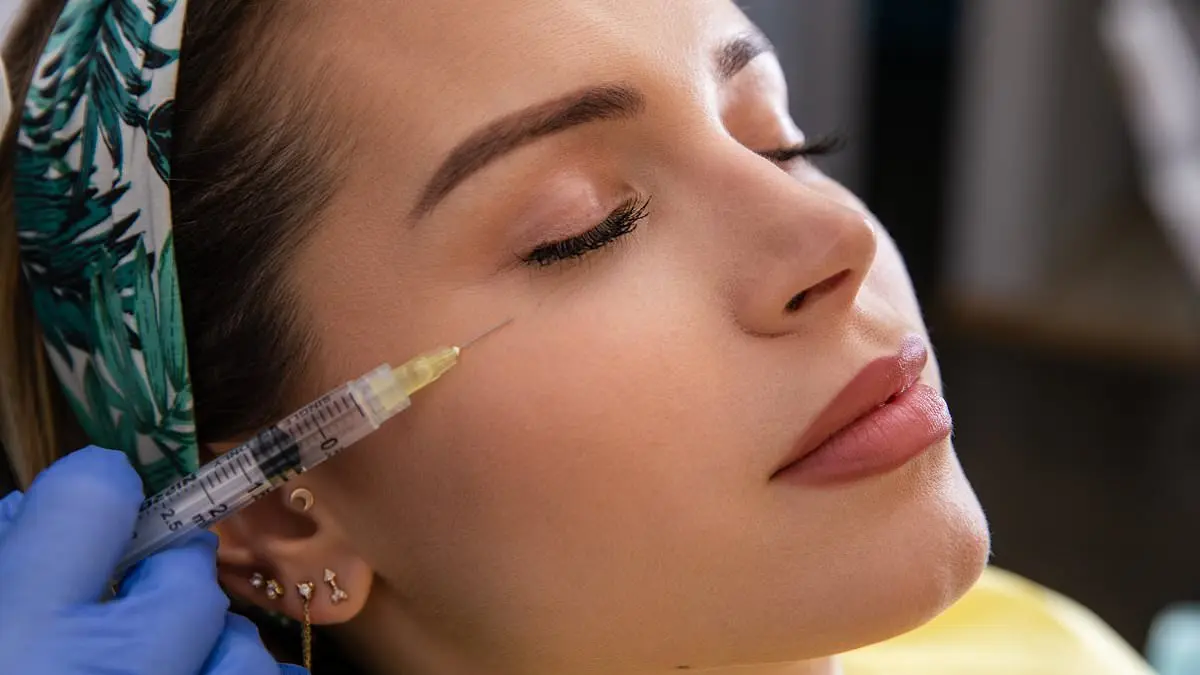 How Do Under-Eye Fillers Refresh a Fatigued Facial Look?