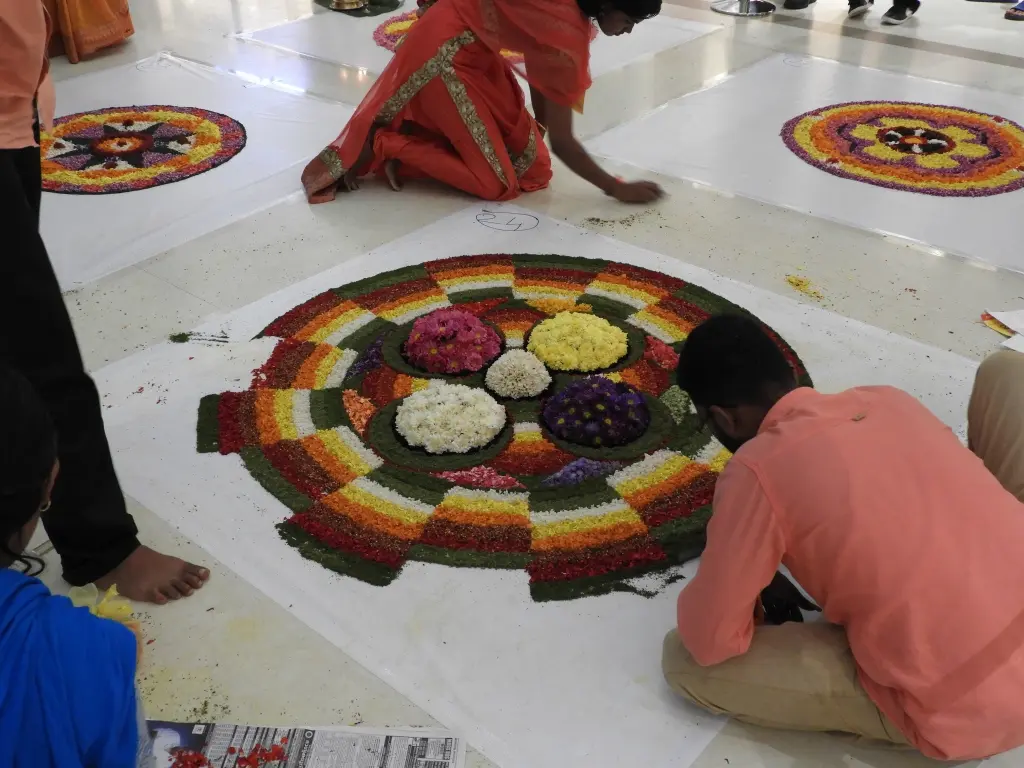 Vanitha Ponnonakazhacha 