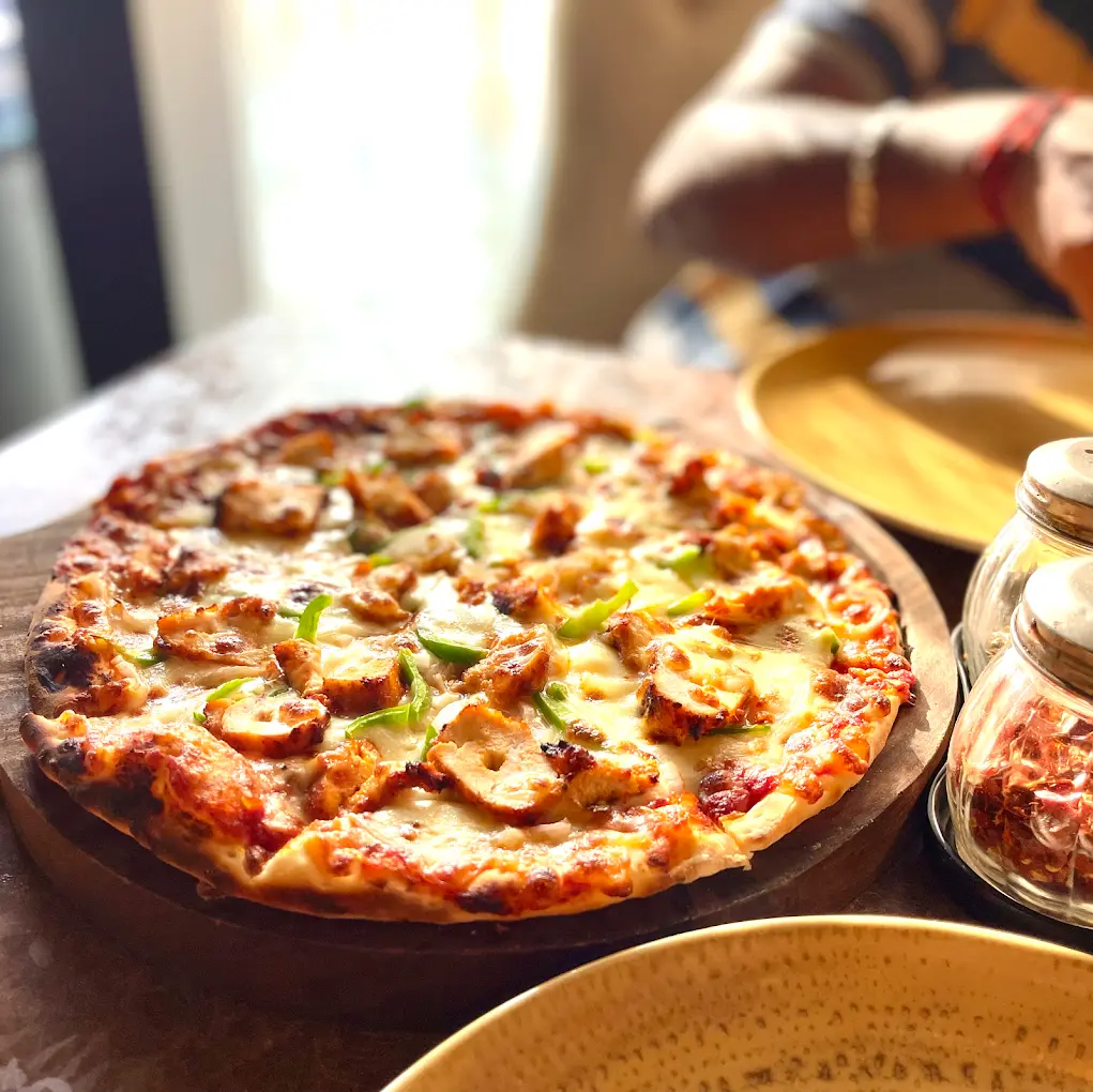 Tawook Pizza
