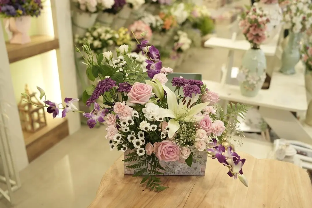 Flower Floral Gift Box