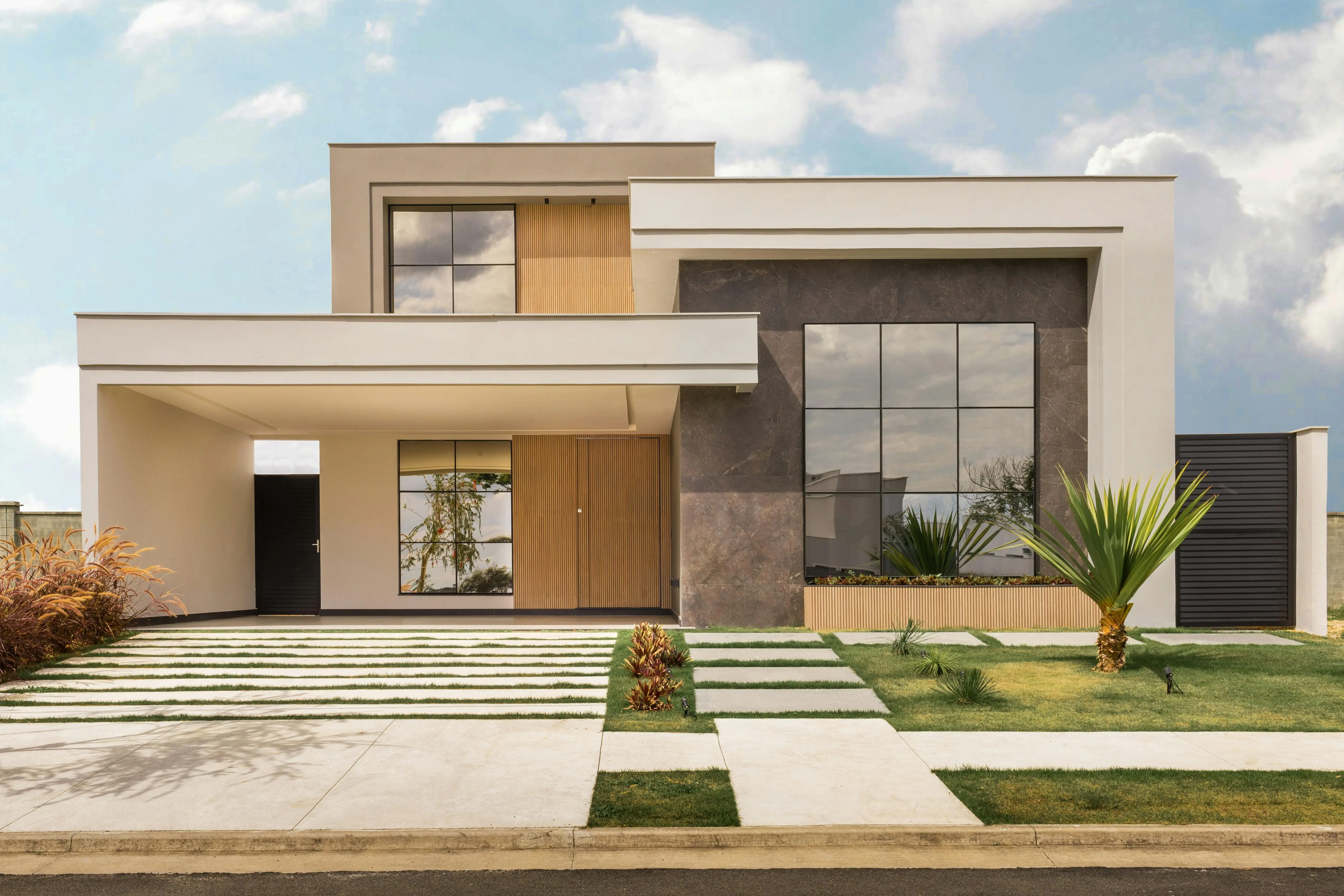 Your Dream Home in Sigma 4, Greater Noida