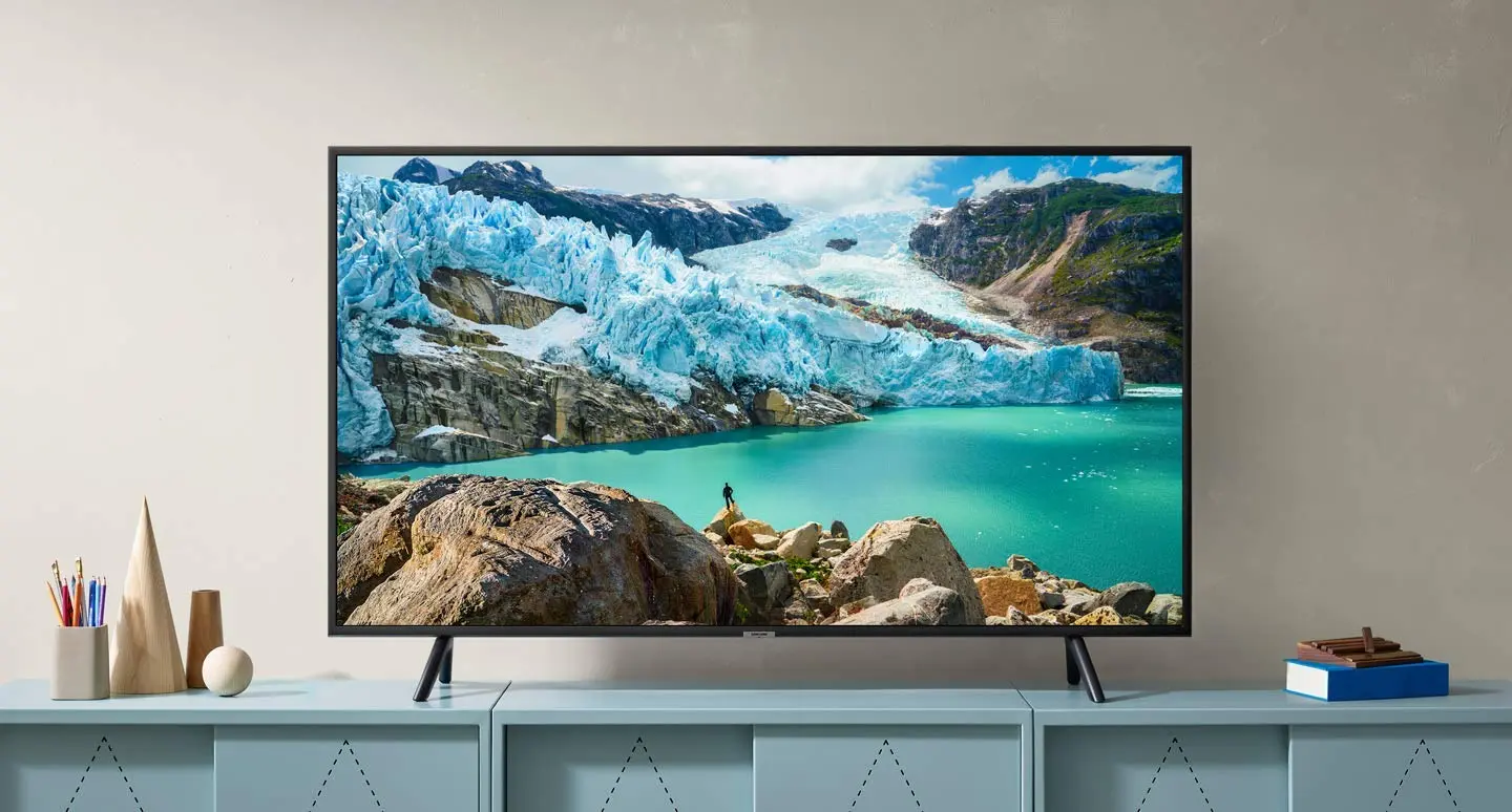 Samsung 55RU7100 55 Inch Flat Smart 4K UHD TV Series 7 (2019) Black by SAMSUNG