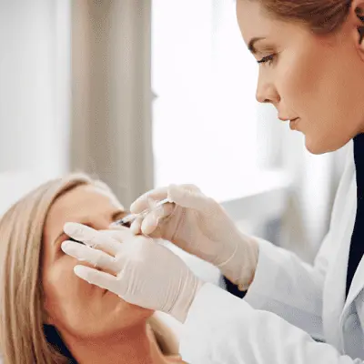 Why Your Dermatologist Recommends Daily Moisturizer