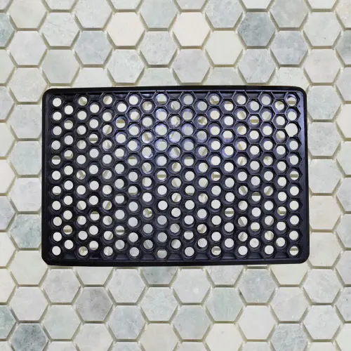 Honeycomb rubber mats