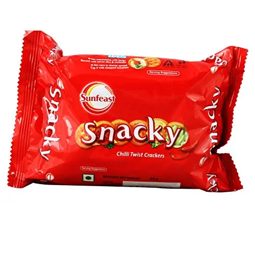 SUNFEAST SNACKY CHILLI TWIST CRACKERS 64G