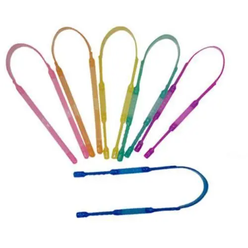 TONGUE CLEANER PLASTIC