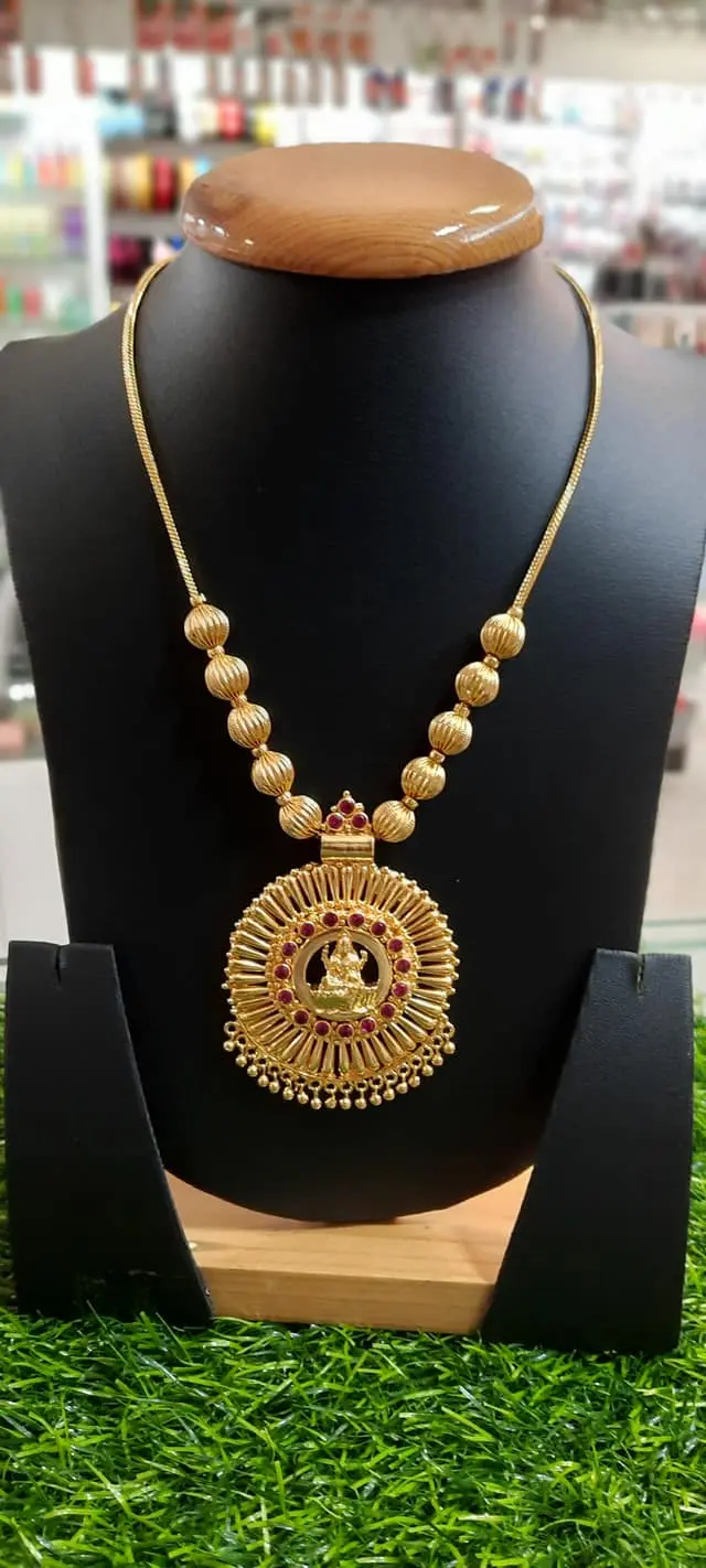 Neck Lace Set