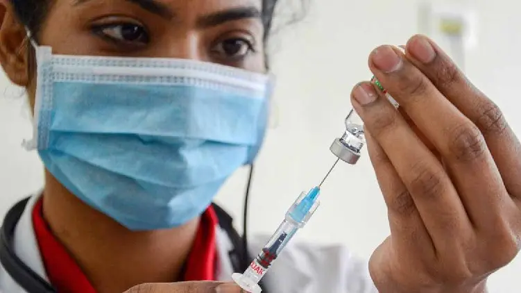 കുട്ടികളുടെ വാക്സിനേഷന് ഇന്ന് മുതൽ; 60 കഴിഞ്ഞവർക്ക് ബൂസ്റ്റർ ഡോസ്