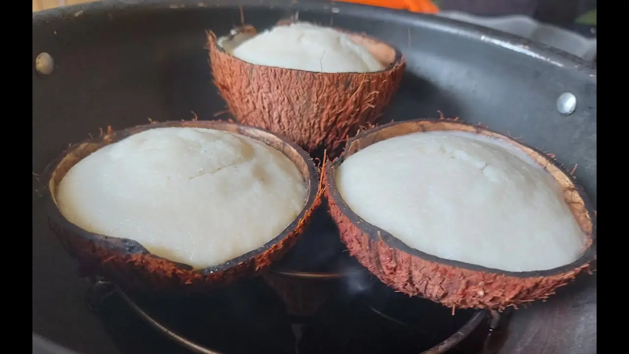 ചിരട്ടയിൽ ഇഡ്ഡലി, കാണാനും കഴിക്കാനും കൗതുകം