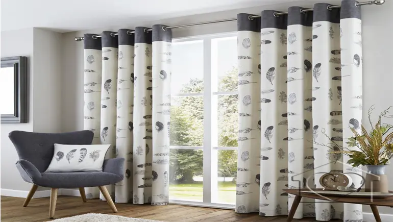 EYELET CURTAIN