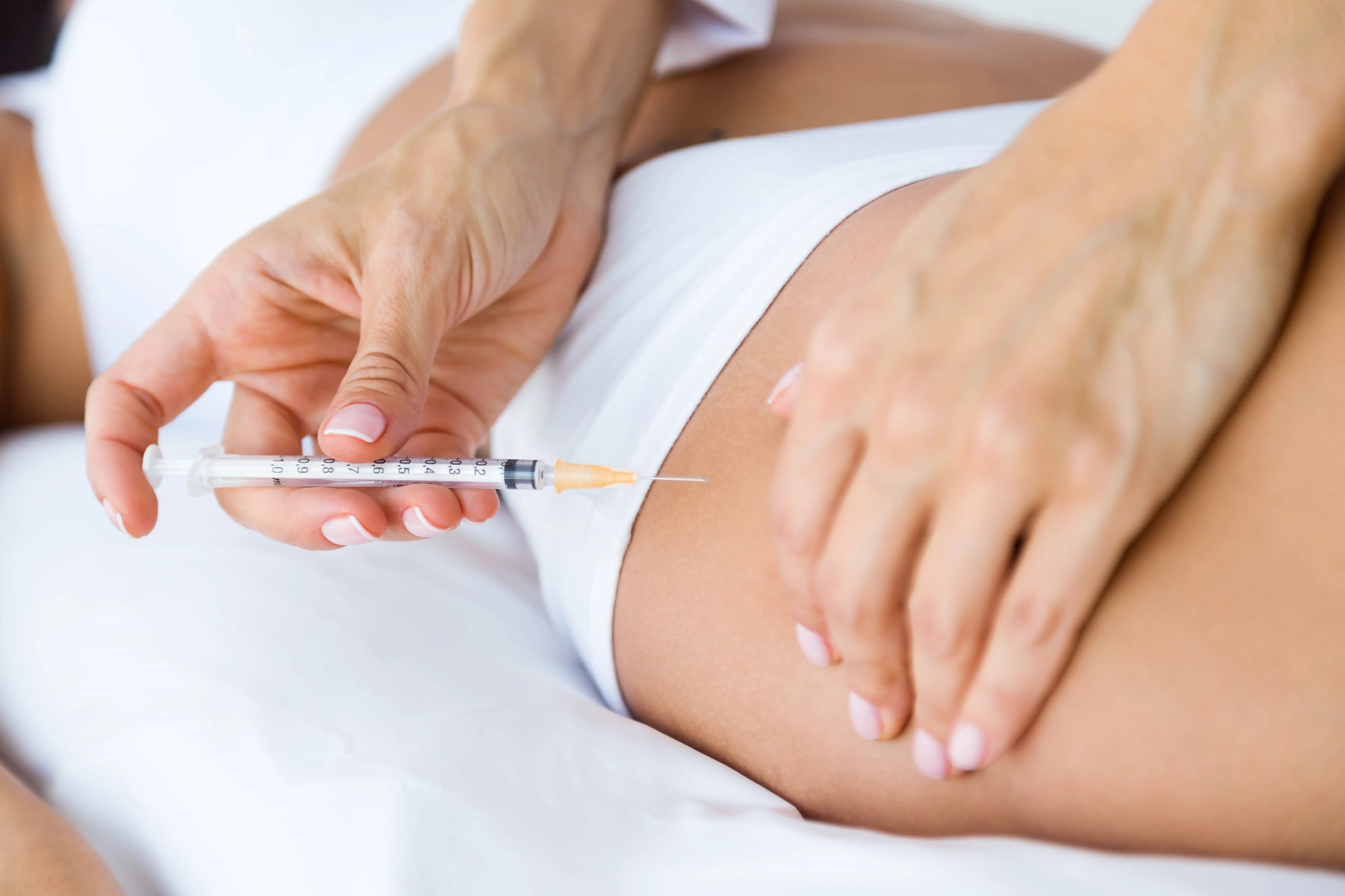 How Do Fat Dissolving Injections Reduce Stubborn Body Fat?