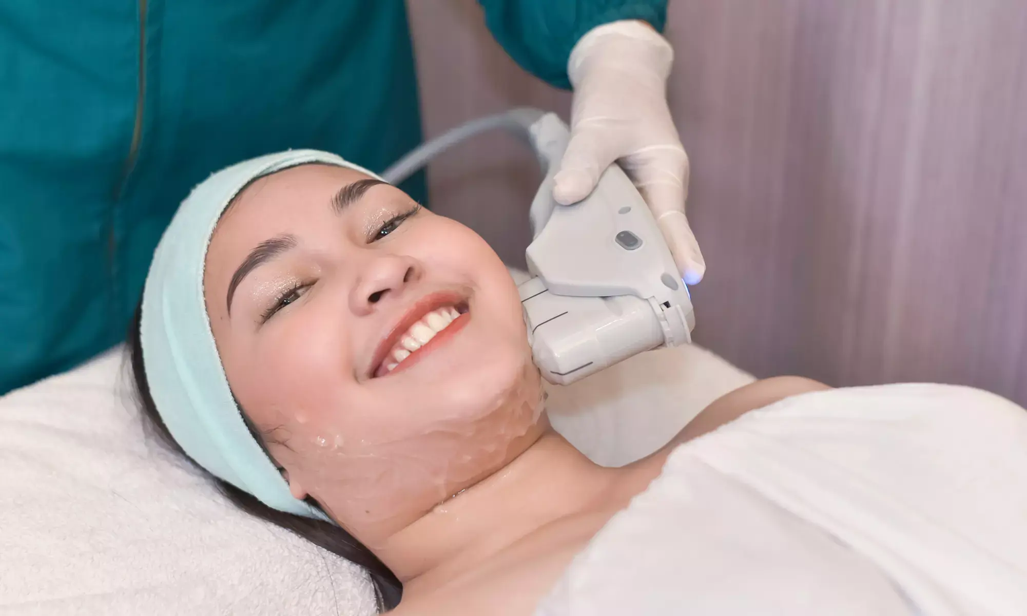 How Does Hifu Treatment Sculpt Cheeks Without Surgery?