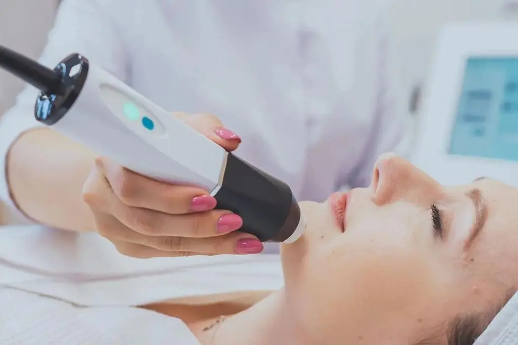 Can OxyGeneo Facial Help With Dull and Tired Skin?