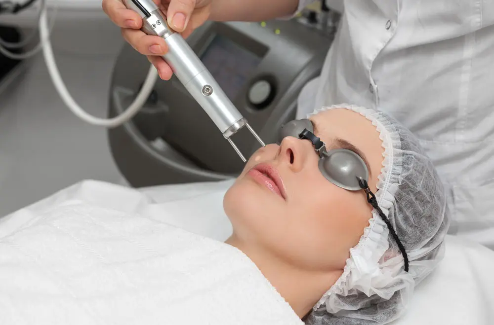 Is Pico Laser Safe for Removing Sun Tan From Skin?