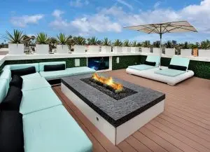 EXTERIOR FURNITURE