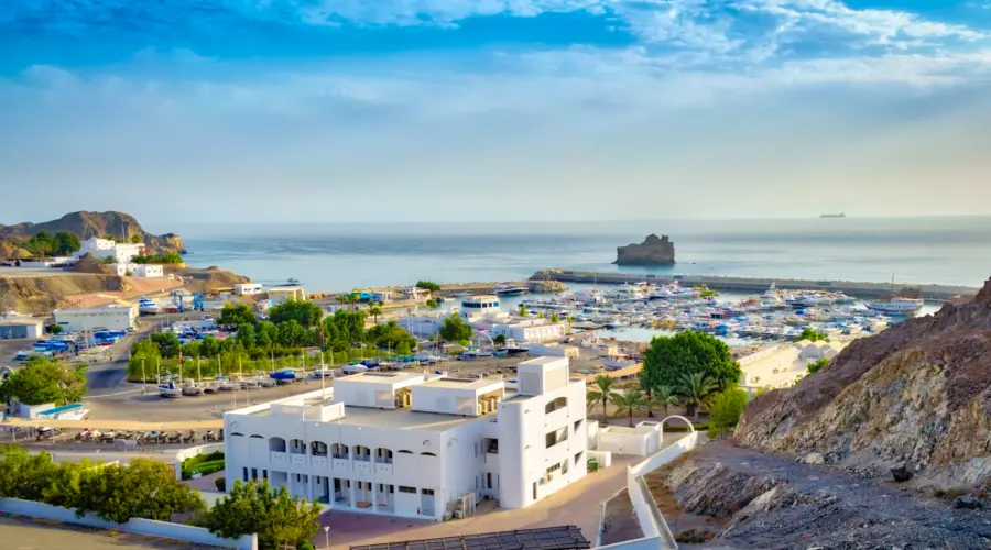 Glimpse of Muscat