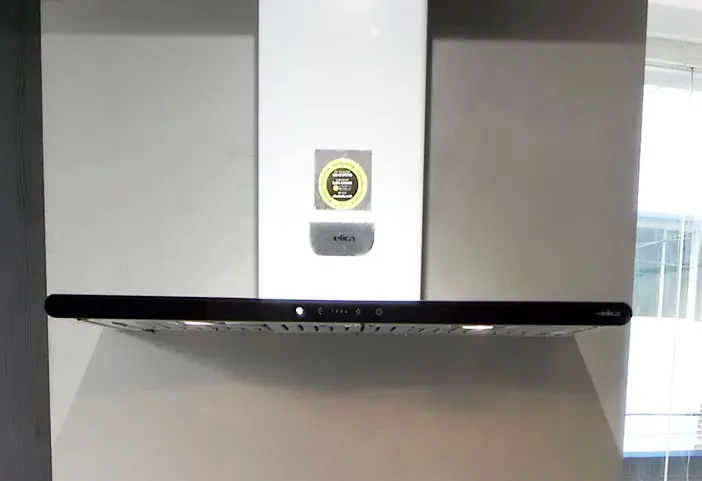 Kitchen chimney