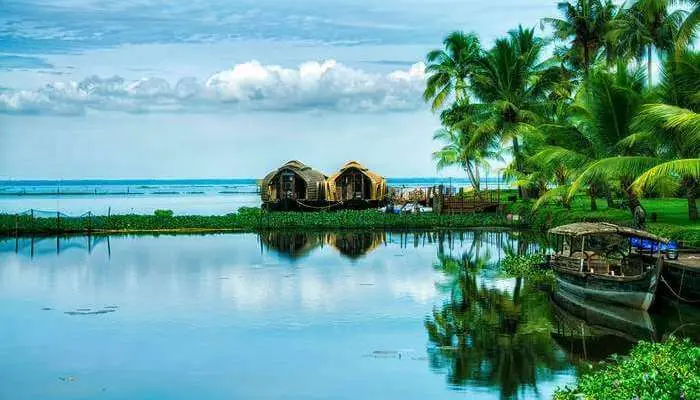 Kerala Tourist Spots Listing