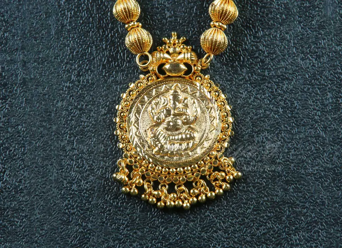 Traditional Ganesh Locket L5