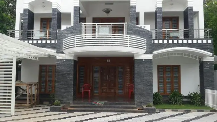 New House in thrissur 3crore
