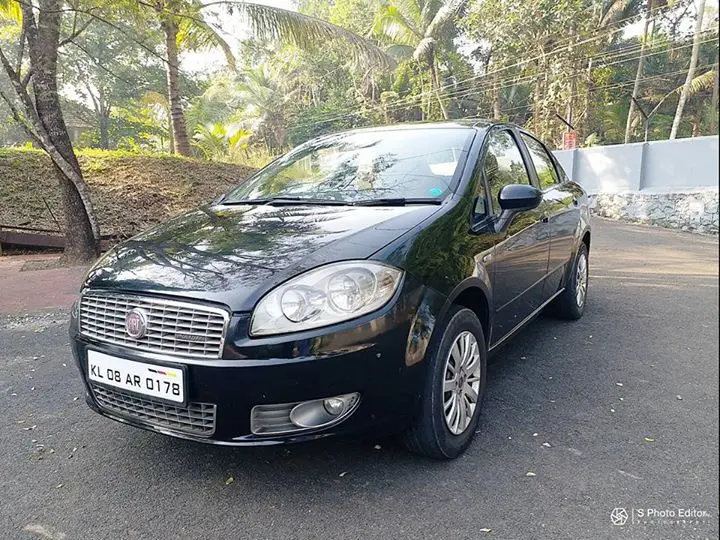 2009 Fiat Linea dynamic full option Company service showroom condition