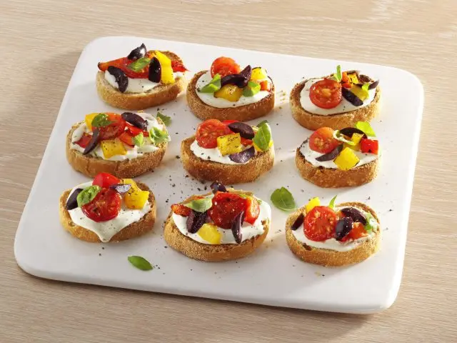 Mediterranean Bruschetta 