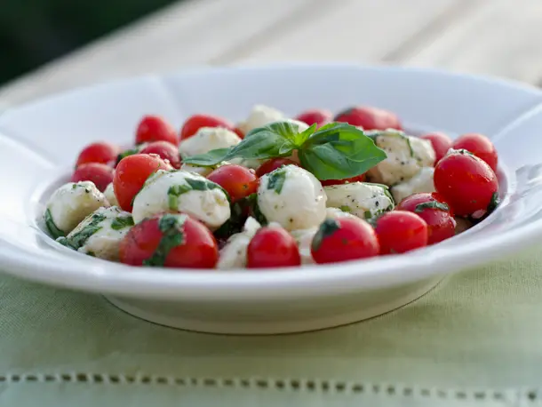 Mozzarella & Tomato Salad