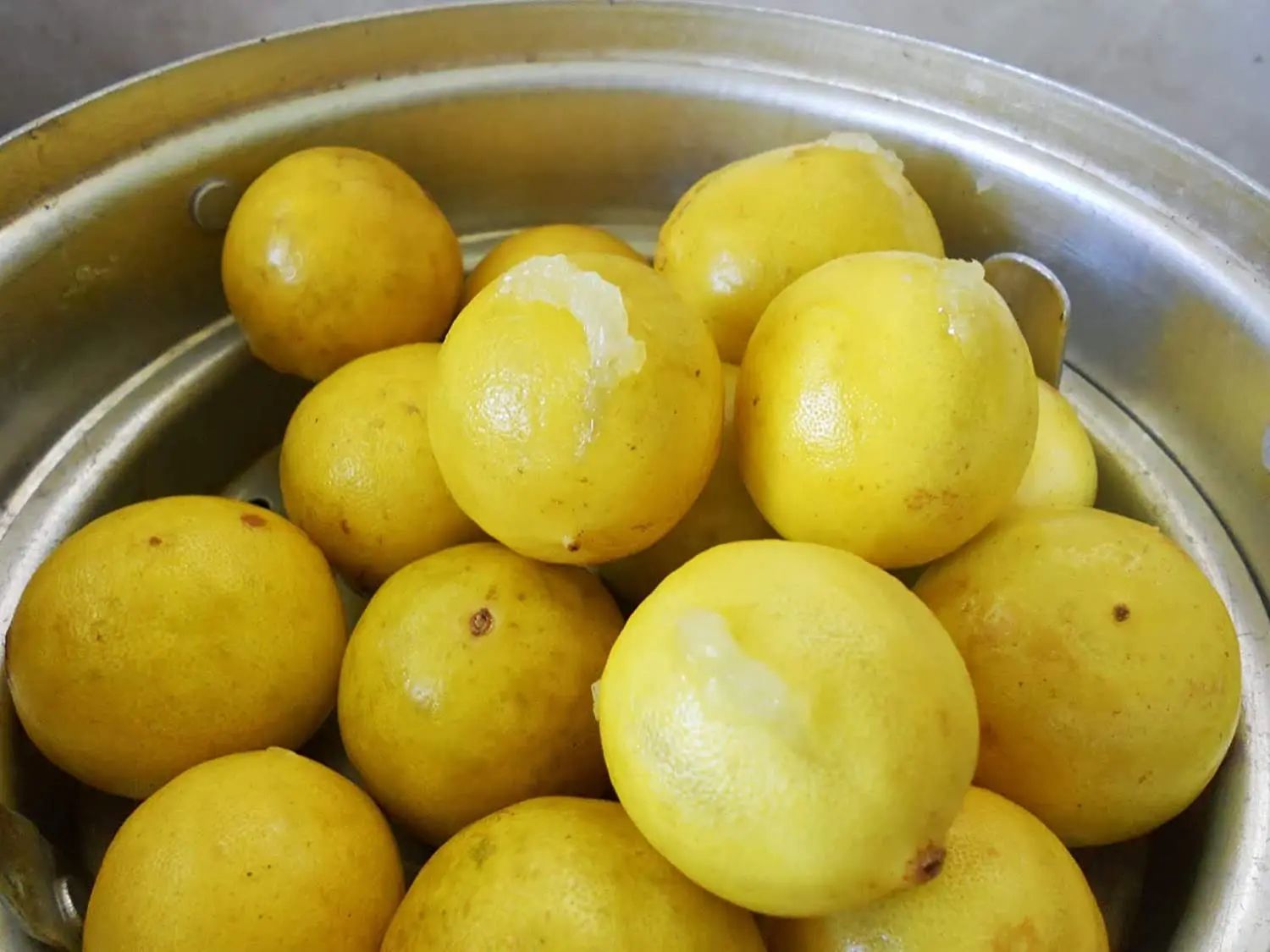 KARI NARANGA