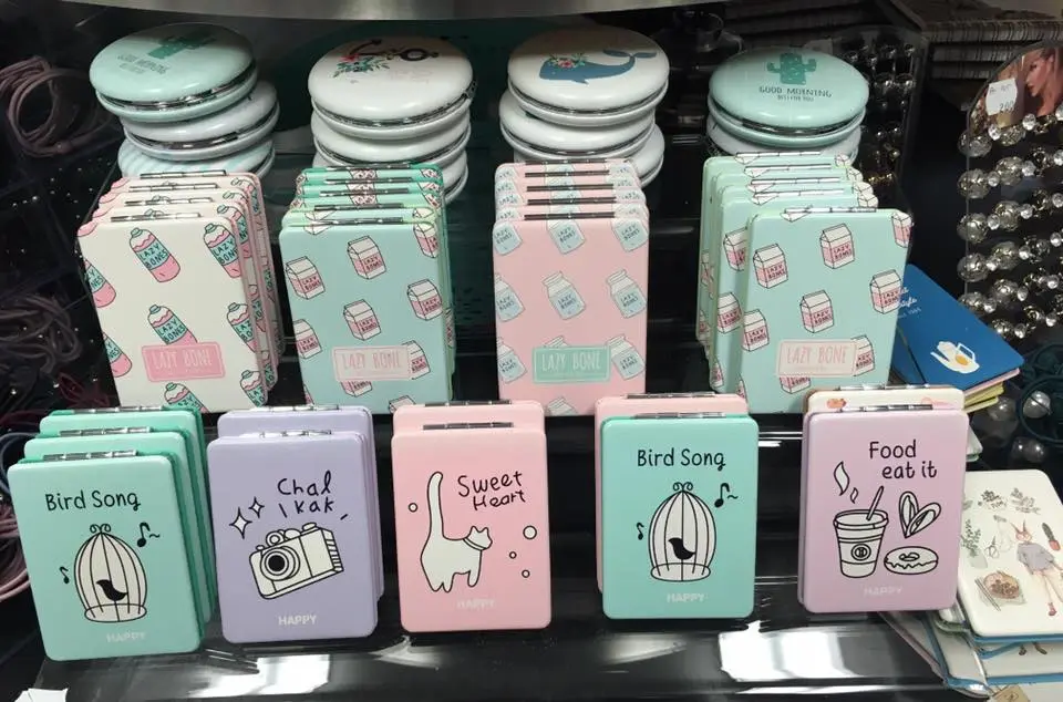 Compact mirrors