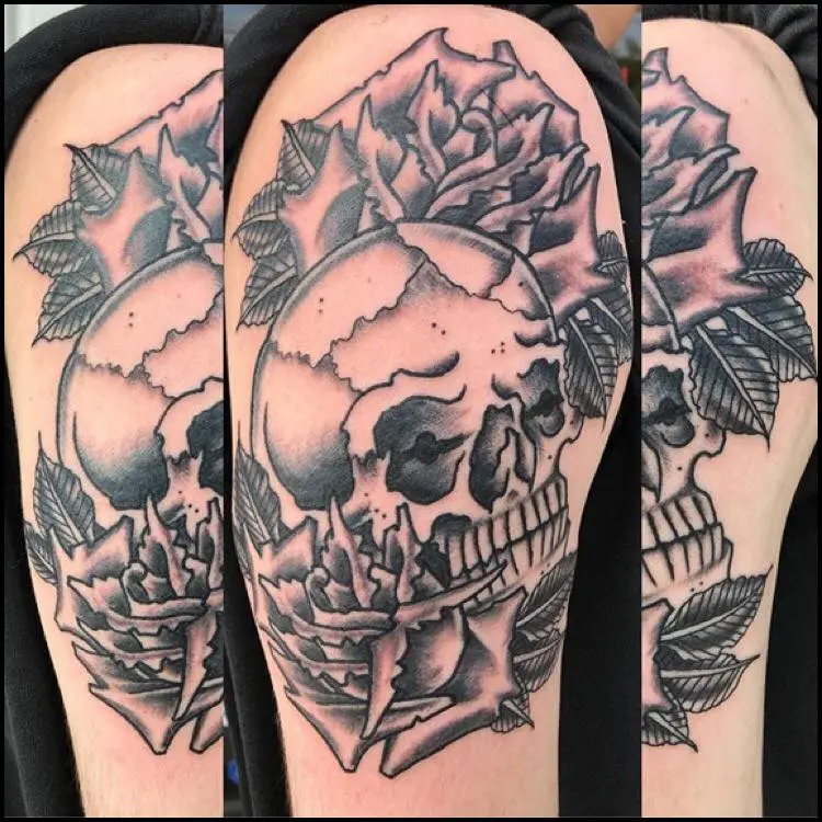 Couple Tattooing 