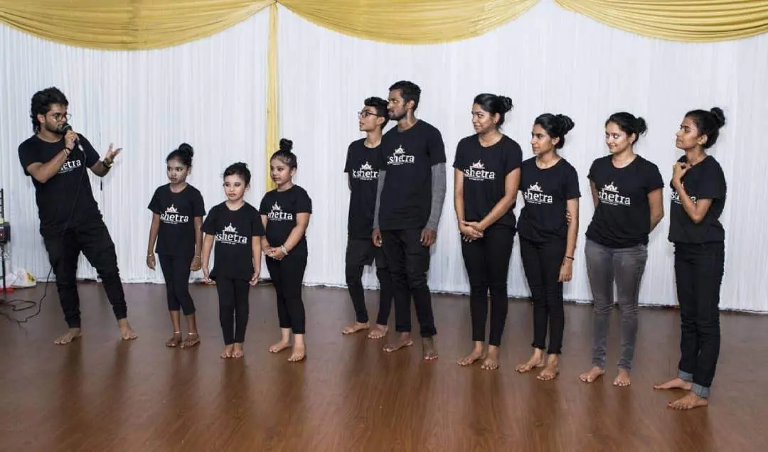 DANCE WORKSHOP