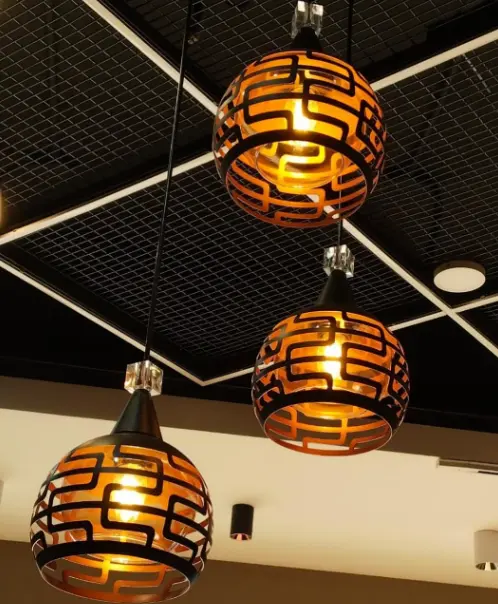 Dewton Hanging Lights