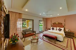 Deluxe Suites