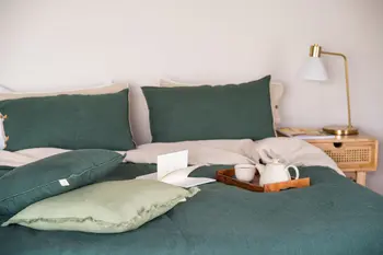 Live Linen