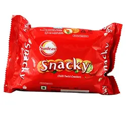 SUNFEAST SNACKY CHILLI TWIST CRACKERS 64G