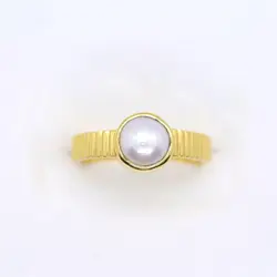 Pearl Ring