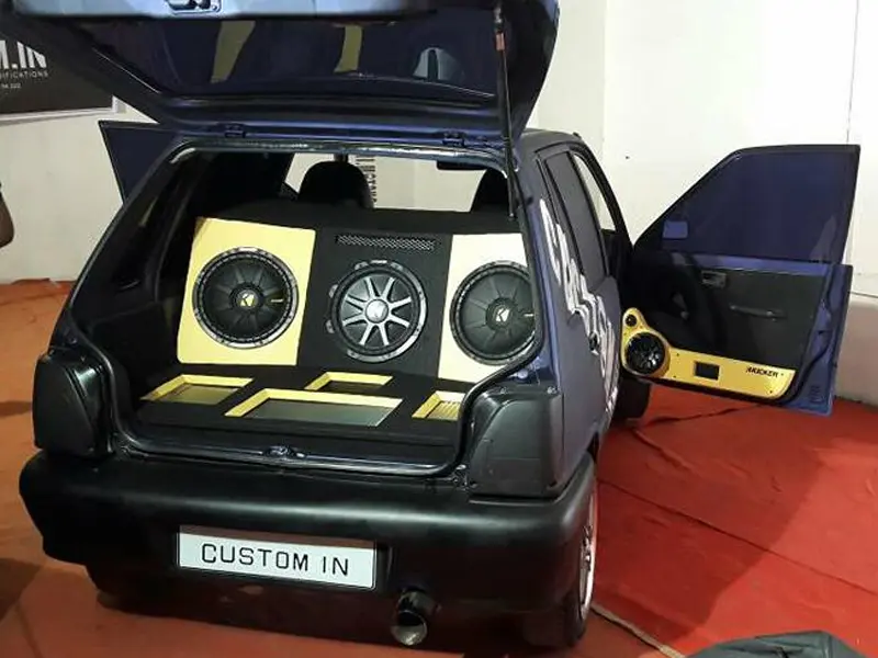 car stereo - Custom In - Nattakom