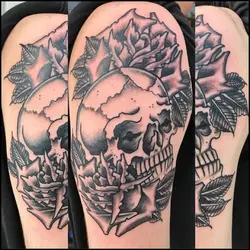 Couple Tattooing 