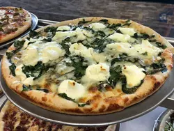 Spinach Pizza