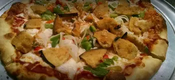 Anthony's IV Pizza