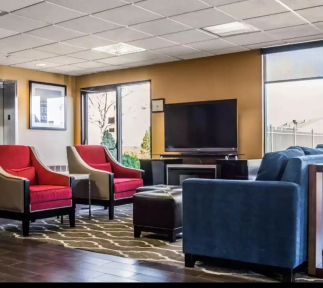 Quality Inn & Suites NJ State Capital Area