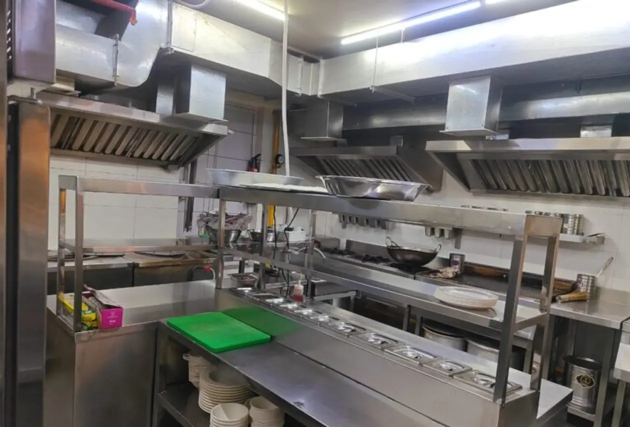 Restrobar Kitchens
