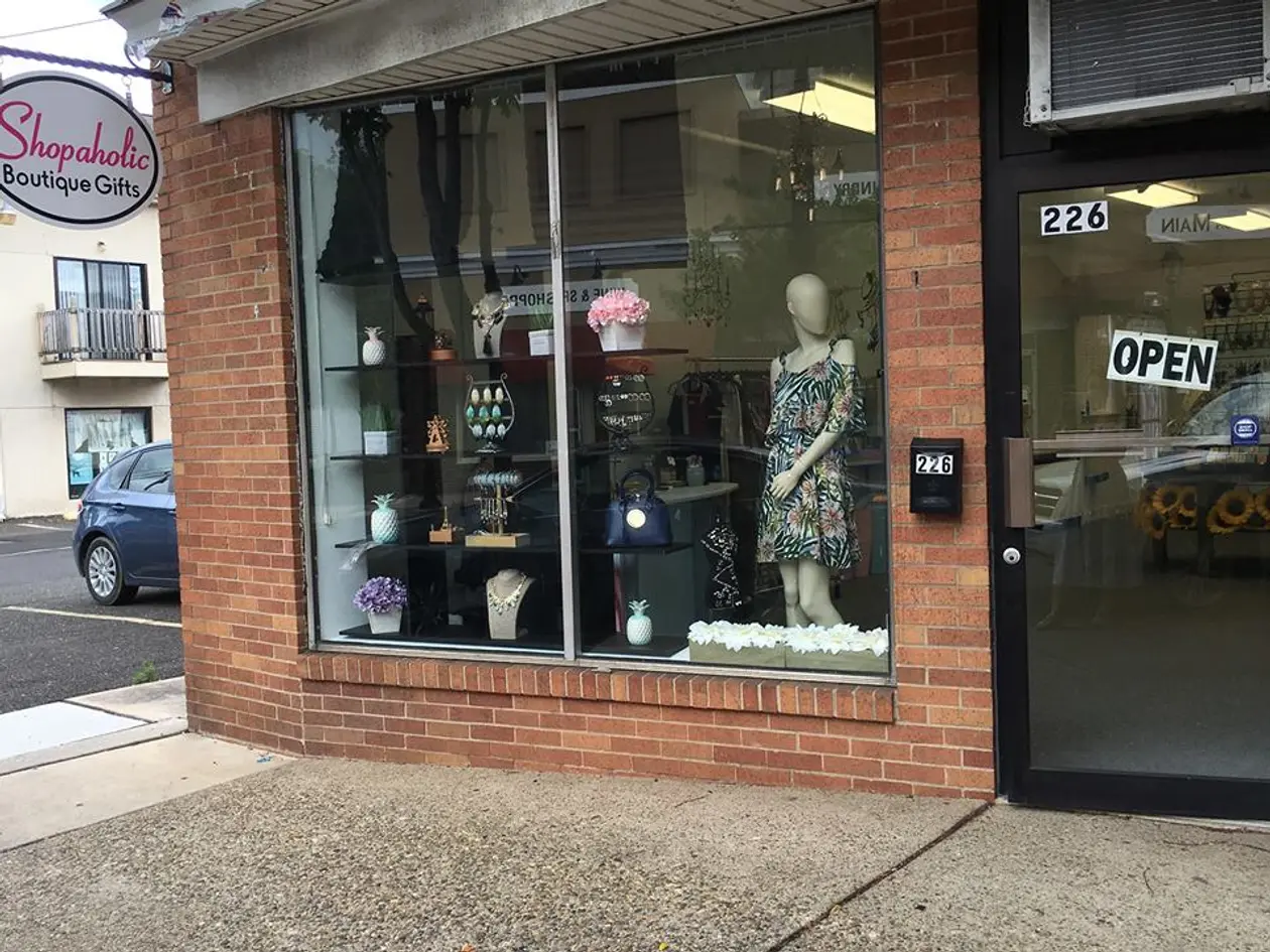 Shopaholic Boutique