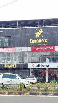 Zayana's Makeover & Unisex Salon
